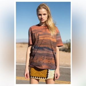 URBAN OUTFITTERS desert sky graphic T